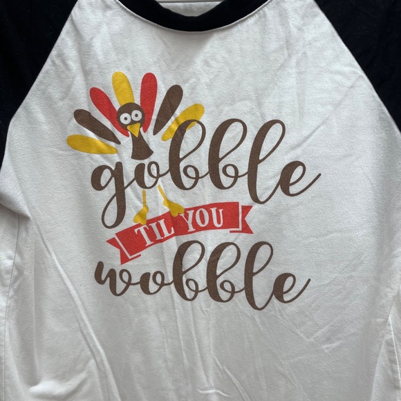 Ladies size S Thanksgiving shirt - Picture 3 of 4